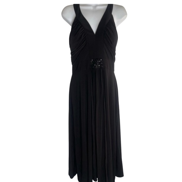 Jessica Howard Dresses & Skirts - NWT Jessica Howard dress size 10 embellished‎ black long dress PERFECT 🖤🖤